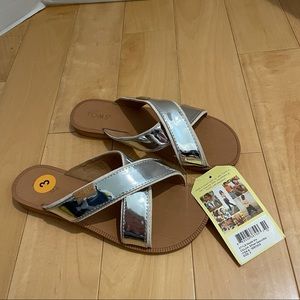 NWT girl’s sandals